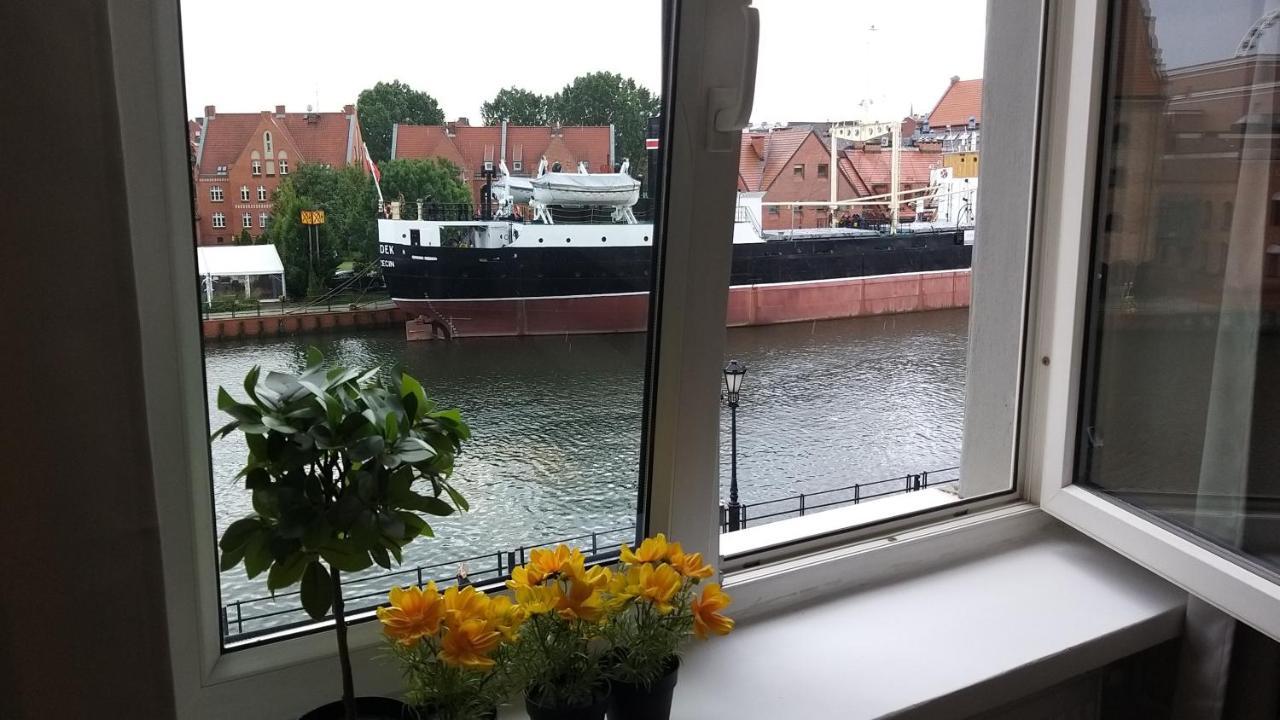 Magical River View By Downtown Apartments Гданск Екстериор снимка